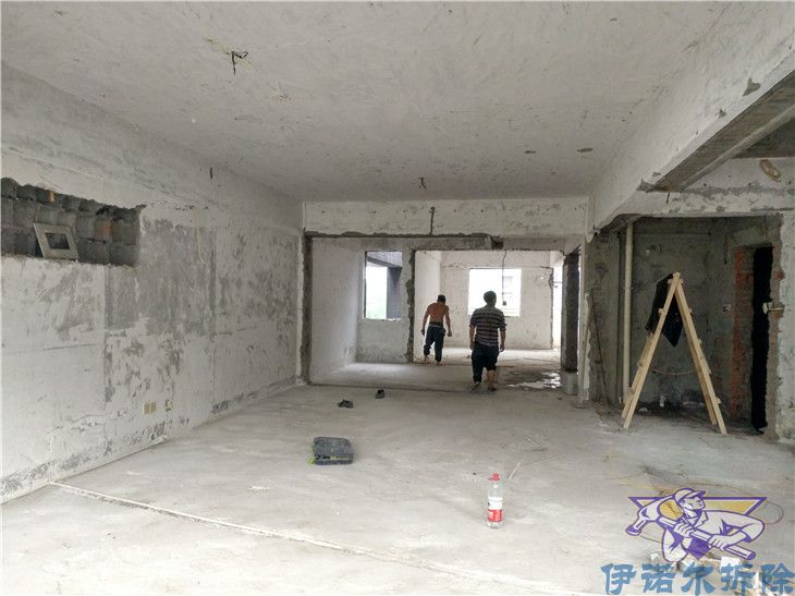 常熟品牌衛(wèi)生間拆除哪家便宜歡迎來(lái)電