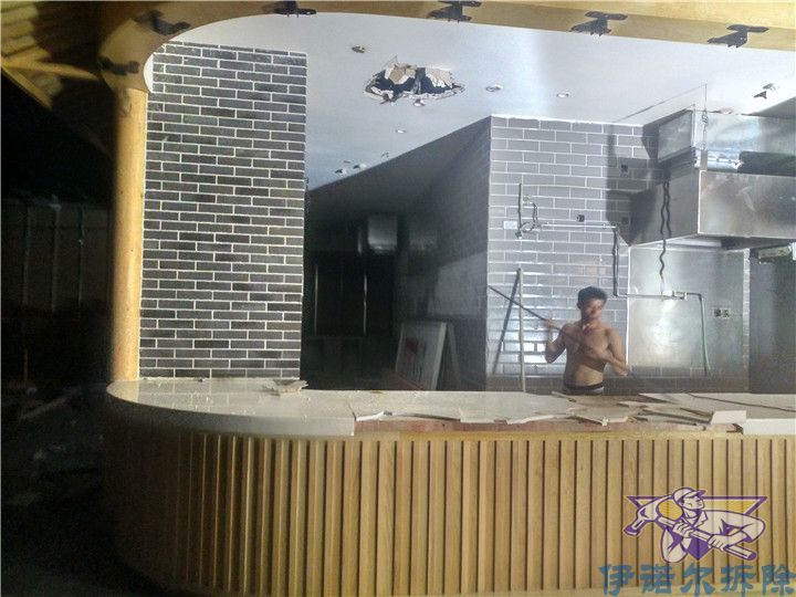 常熟品牌衛(wèi)生間拆除哪家便宜歡迎來(lái)電